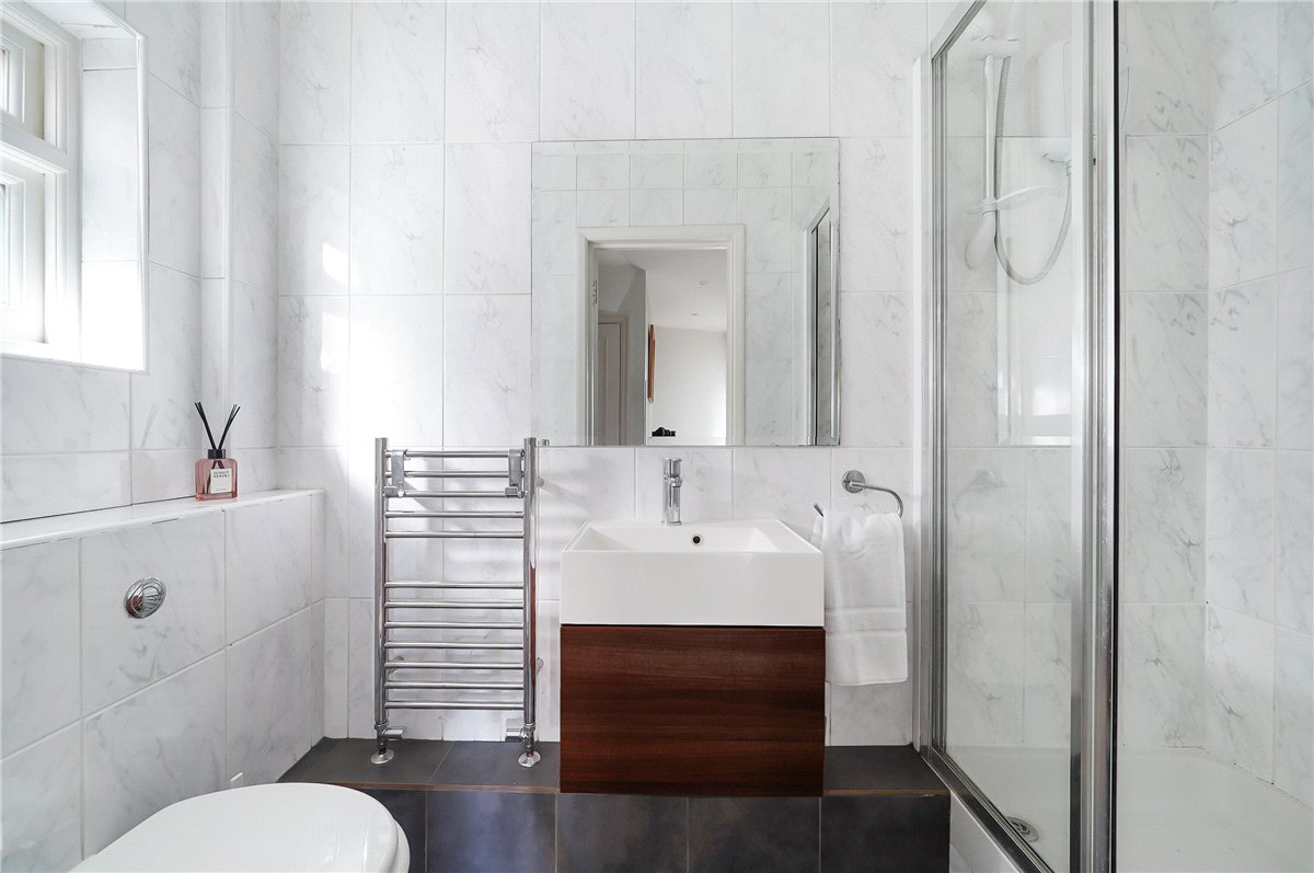 2 Bedroom Apartment/Flat's Image 6