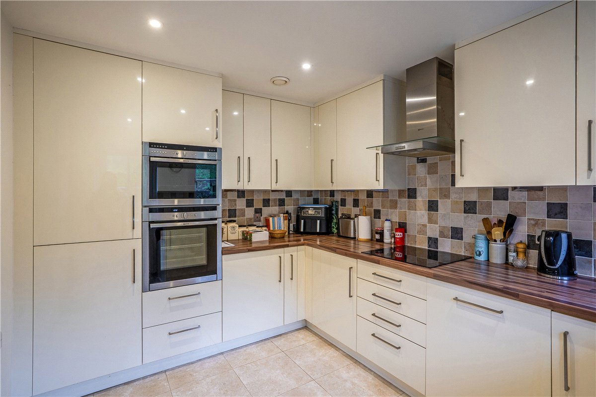 2 bedroom House, Wye House Gardens, Barn Street, SN8 - Available, Image 1