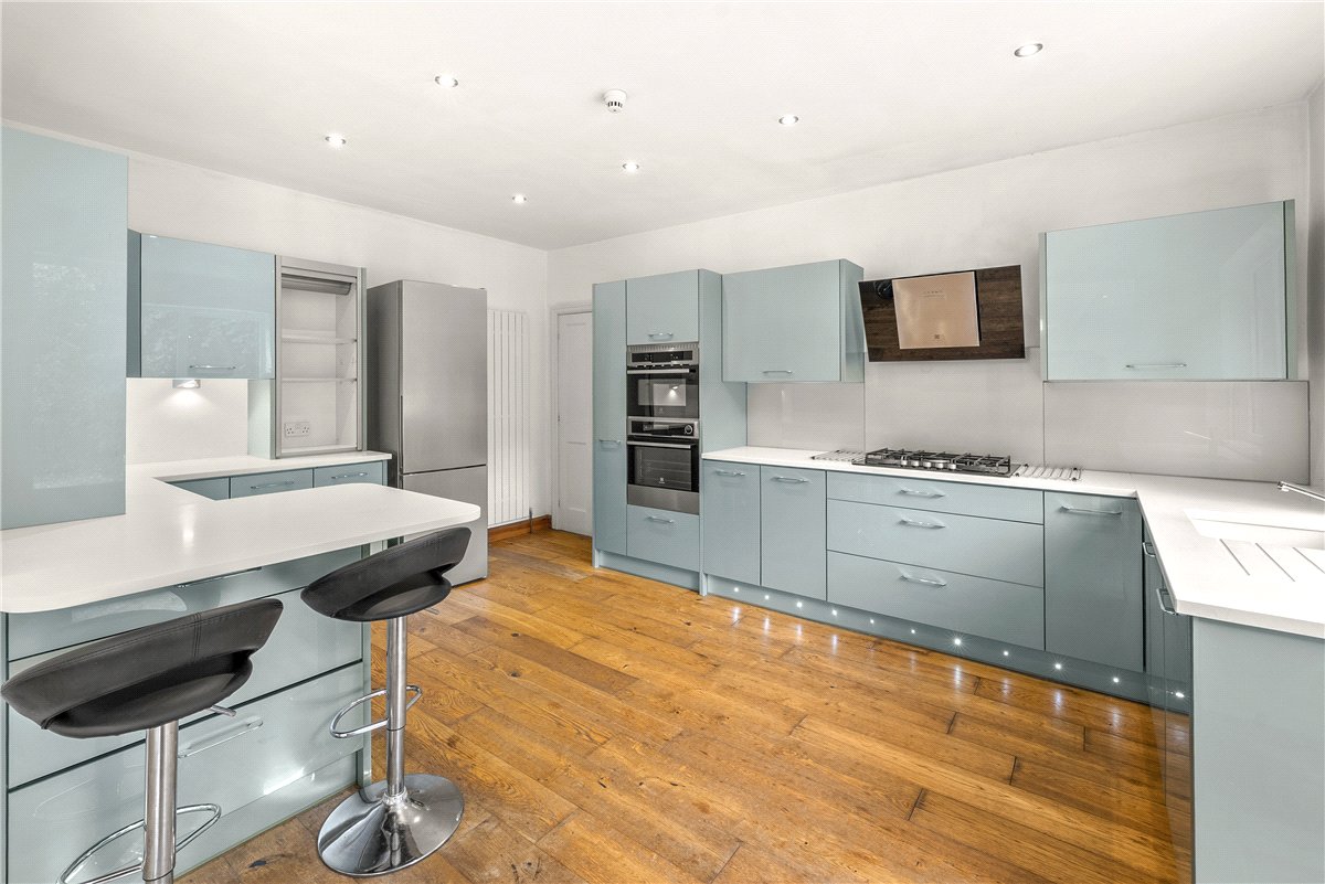5 bedroom House, Walnut Close, Heslington, YO10 - Available, Image 3