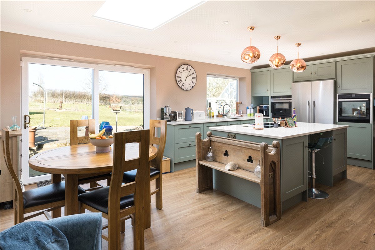 3 bedroom House, Welburn, York, YO60 - Sold STC, Image 3