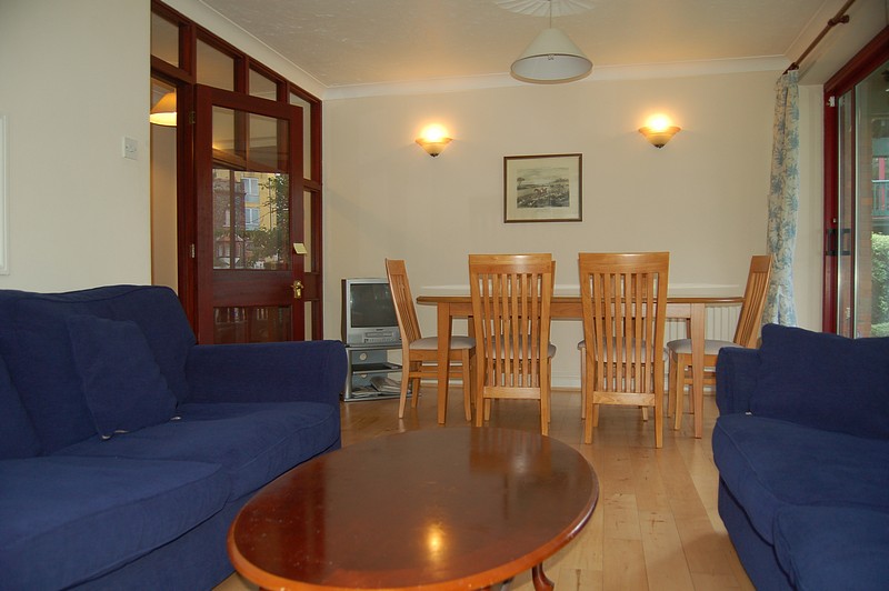 2 bedroom Flat, Watermans Reach, Brook Street, OX1 - , Image 7