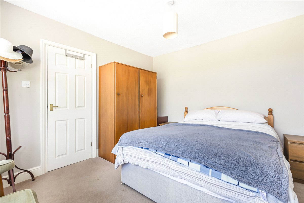 3 bedroom House, Henwood, Wootton, OX1 - Available, Image 14