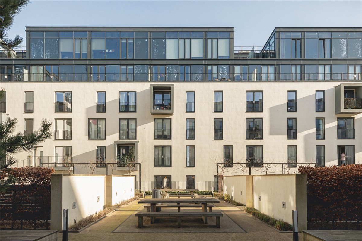 2 bedroom Flat, Midland Road, Bath, BA2 - Sold, Image 3