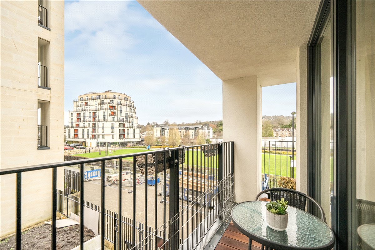 2 bedroom Flat, Percy Terrace, Bath, BA2 - Sold, Image 1