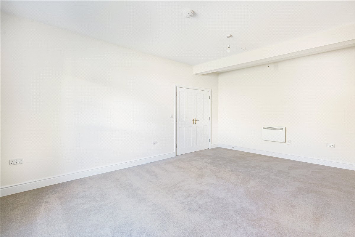2 bedroom Flat, Walton Crescent, Oxford, OX1 - Available, Image 18