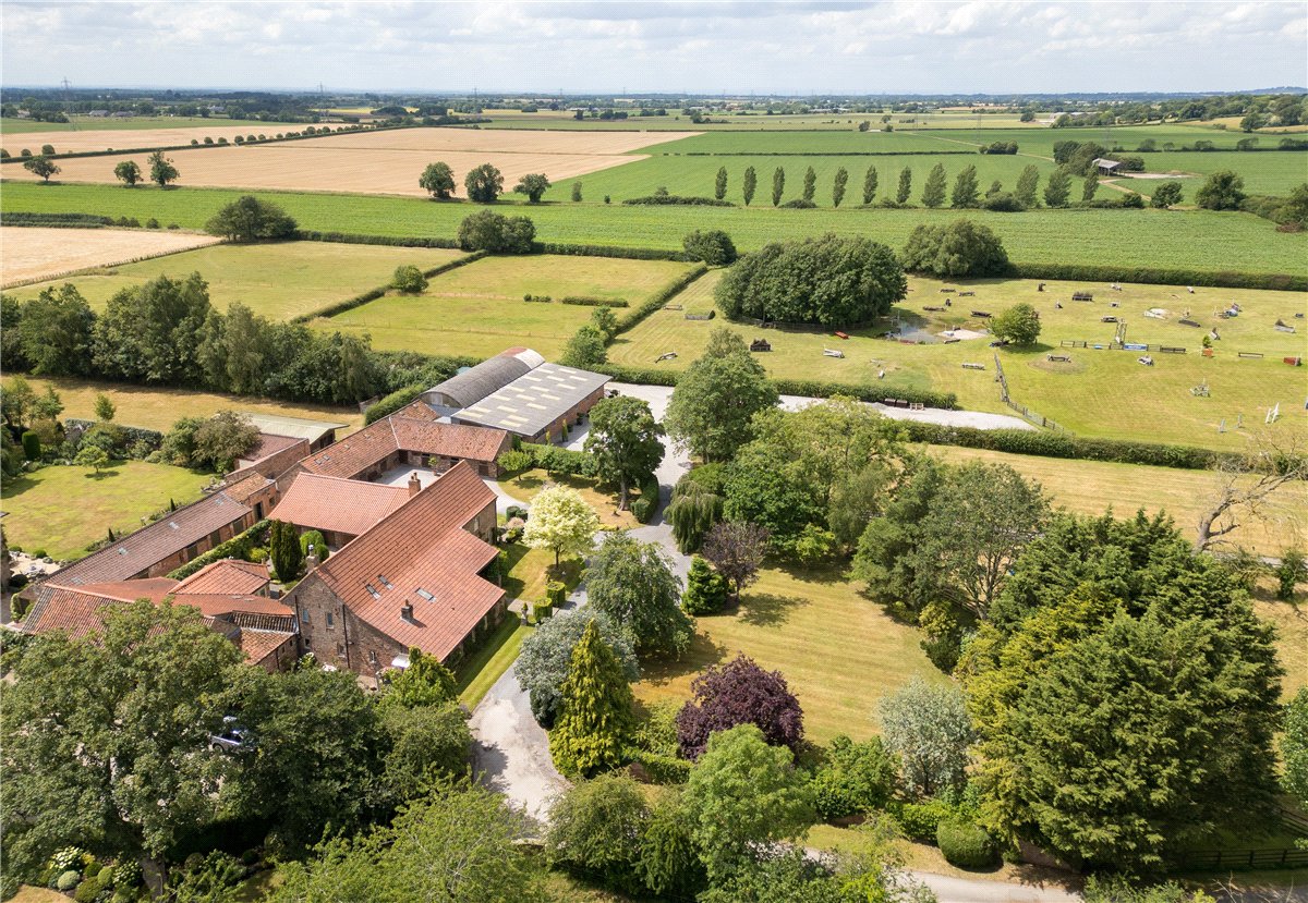 5 bedroom House, Lilling, Near York, YO60 - Available, Image 2