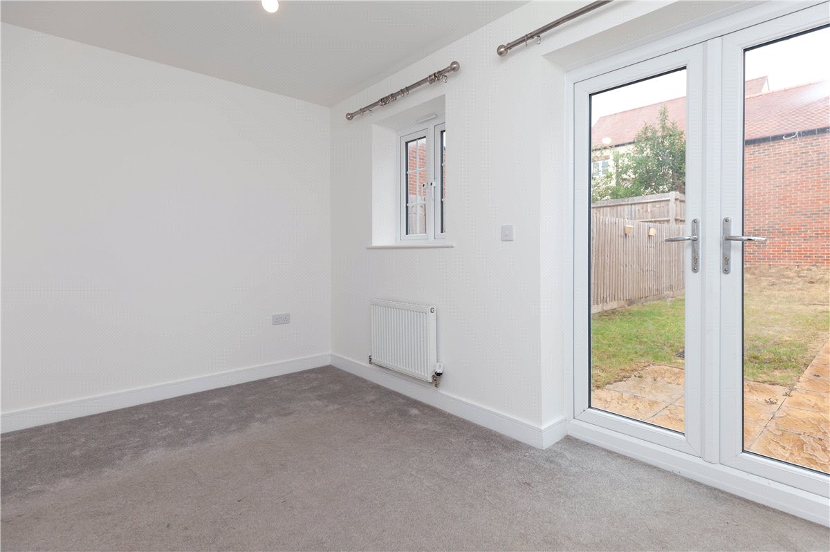 3 bedroom House, Wincanton Road, Bicester, OX26 - Let Agreed, Image 4
