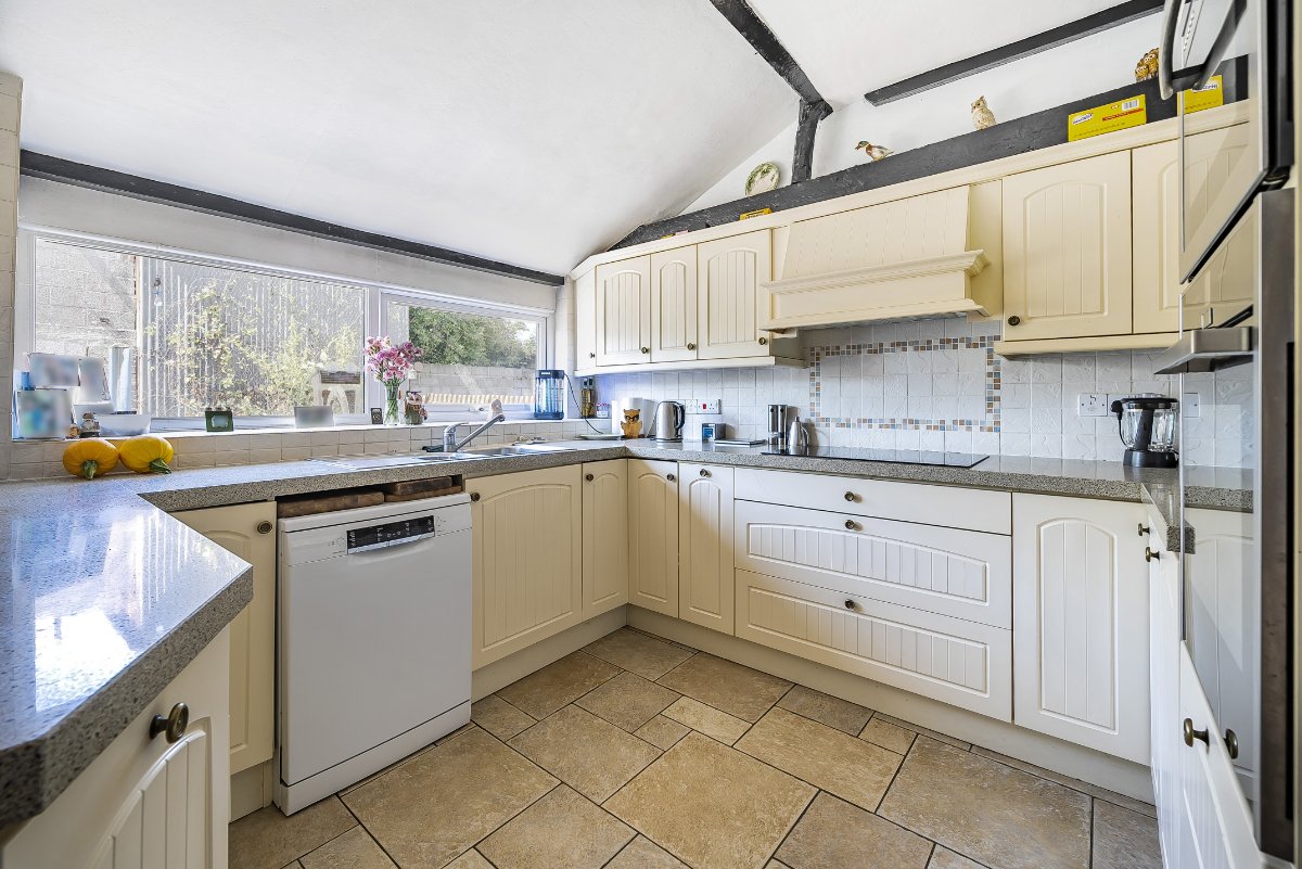 6 bedroom House, Glastonbury Road, Meare, BA6 - Sold STC, Image 19