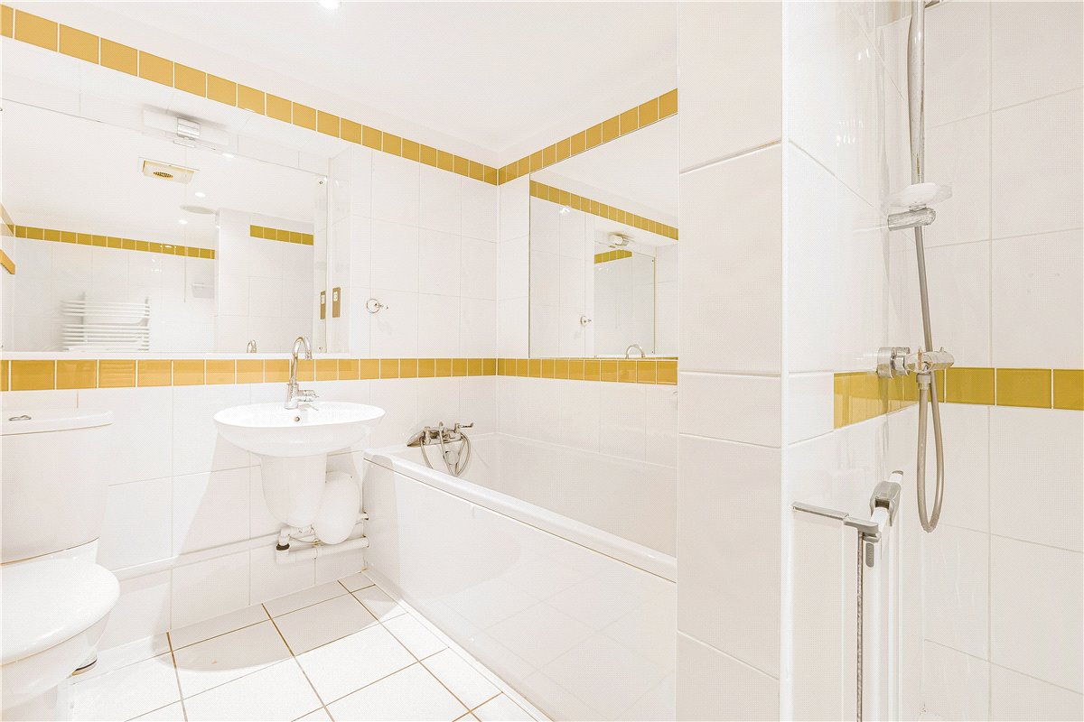 4 bedroom Flat, St. Thomas Street, Oxford, OX1 - Sold, Image 14