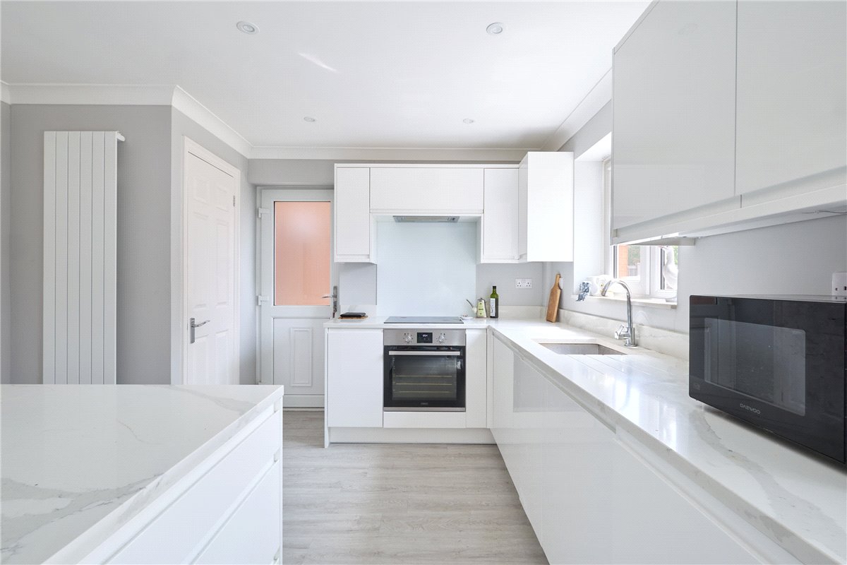 4 bedroom House, Mansfield Close, Milton, CB24 - Sold, Image 11