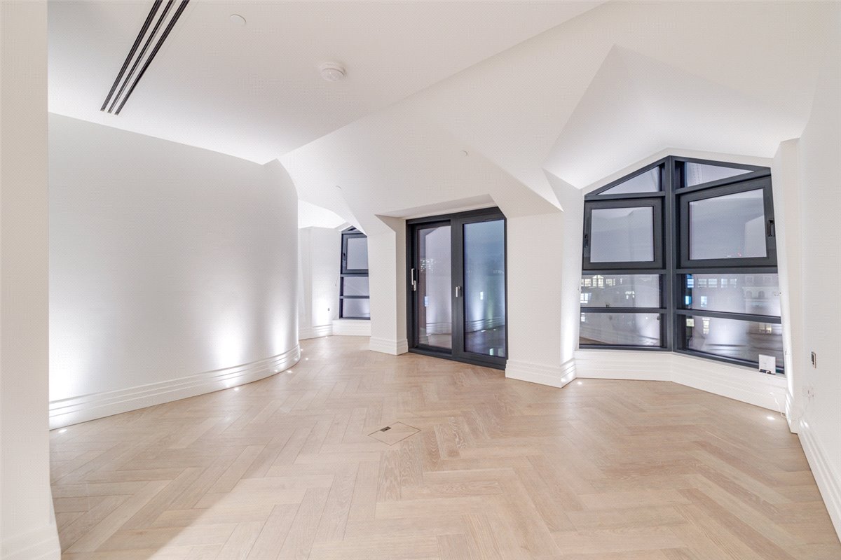 3 bedroom Flat, Kensington Gardens Square, Bayswater, W2 - Available, Image 37