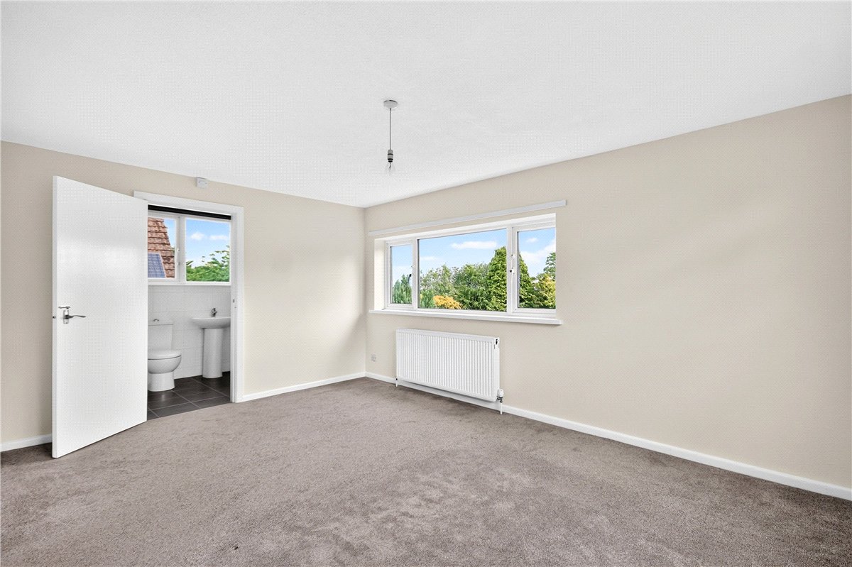 4 bedroom House, Cromwell Lane, Burton Green, CV8 - Available, Image 5