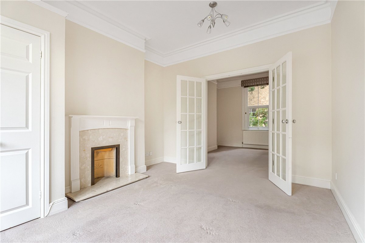 2 bedroom Flat, Walton Crescent, Oxford, OX1 - Let Agreed, Image 8