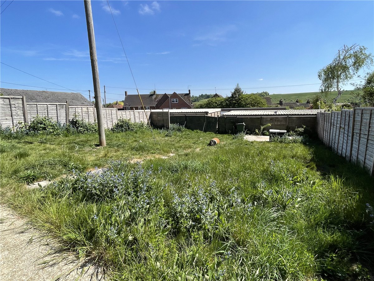 2 bedroom House, Swans Close, Ramsbury, SN8 - Sold, Image 11