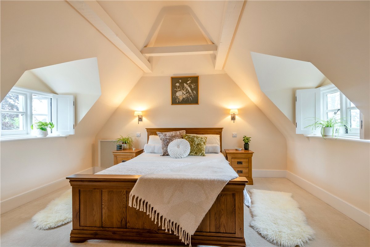 4 bedroom House, Main Road, Owslebury, SO21 - Sold STC, Image 8