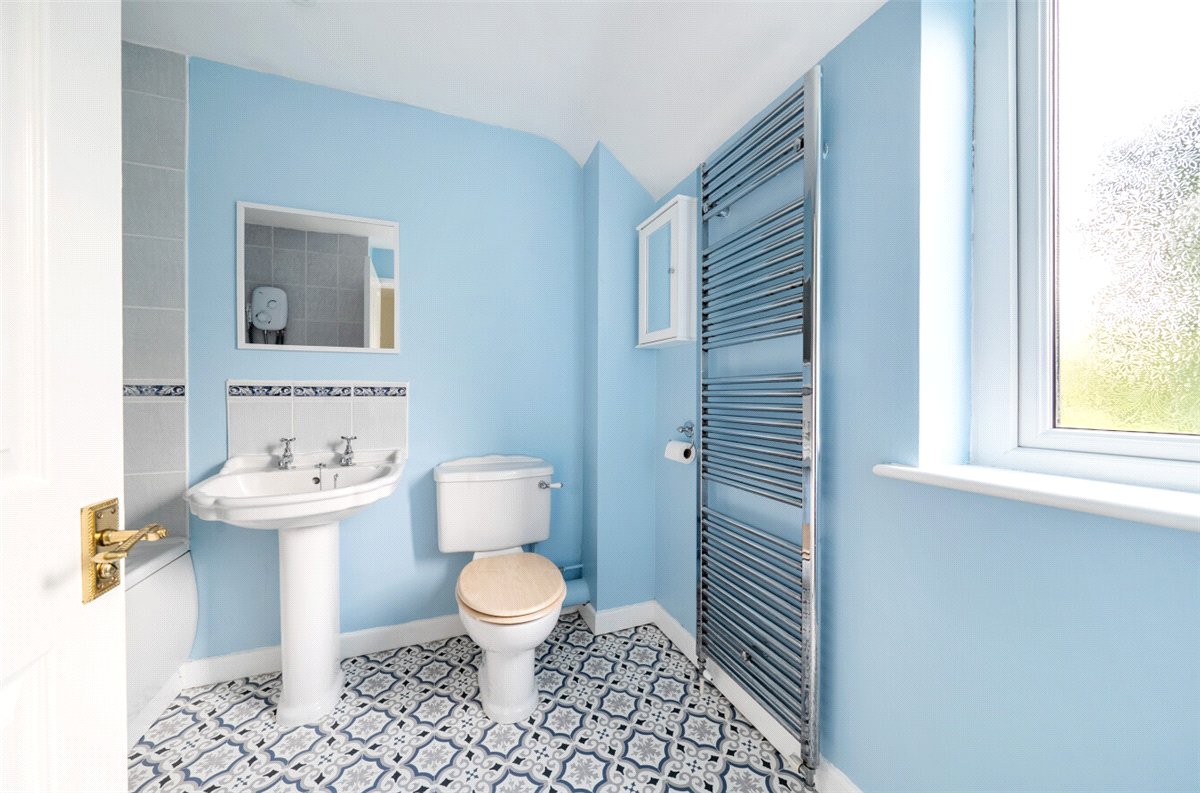 3 bedroom House, Yatesbury, Calne, SN11 - Available, Image 11