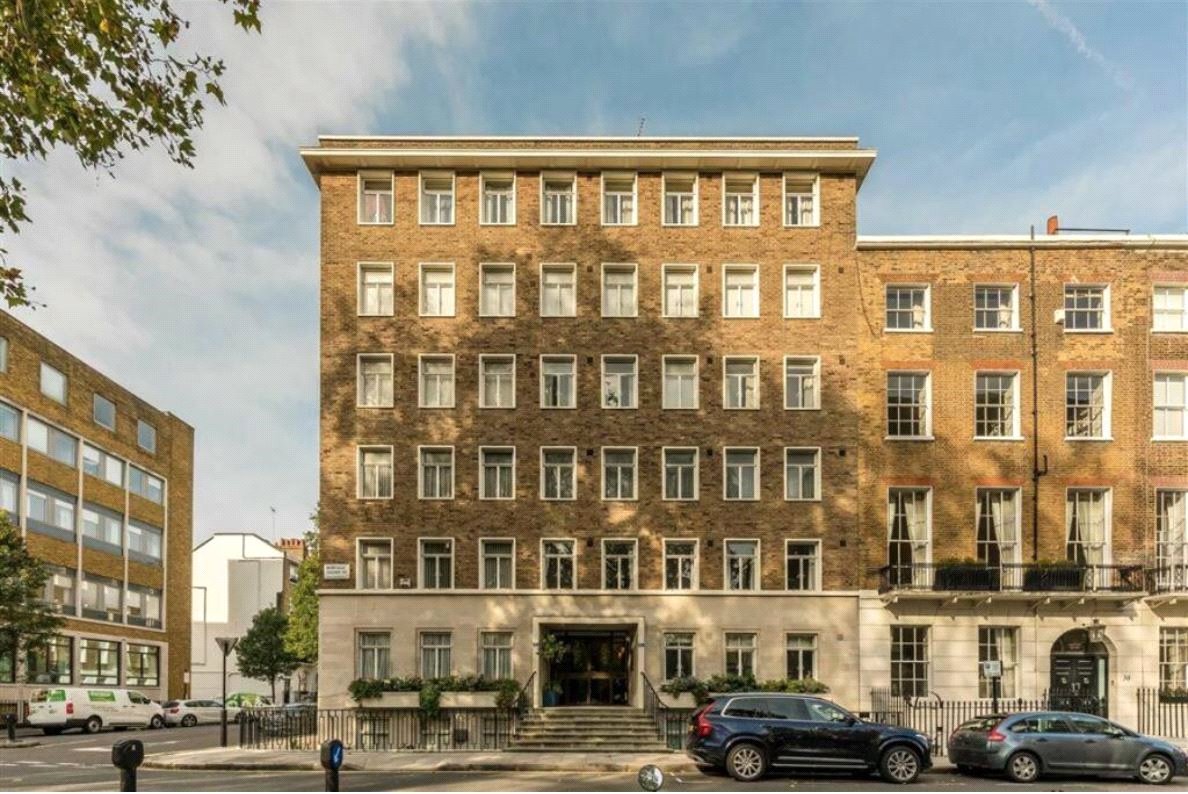 3 bedroom Flat, Montagu Square, Marylebone, W1H - Available, Image 2