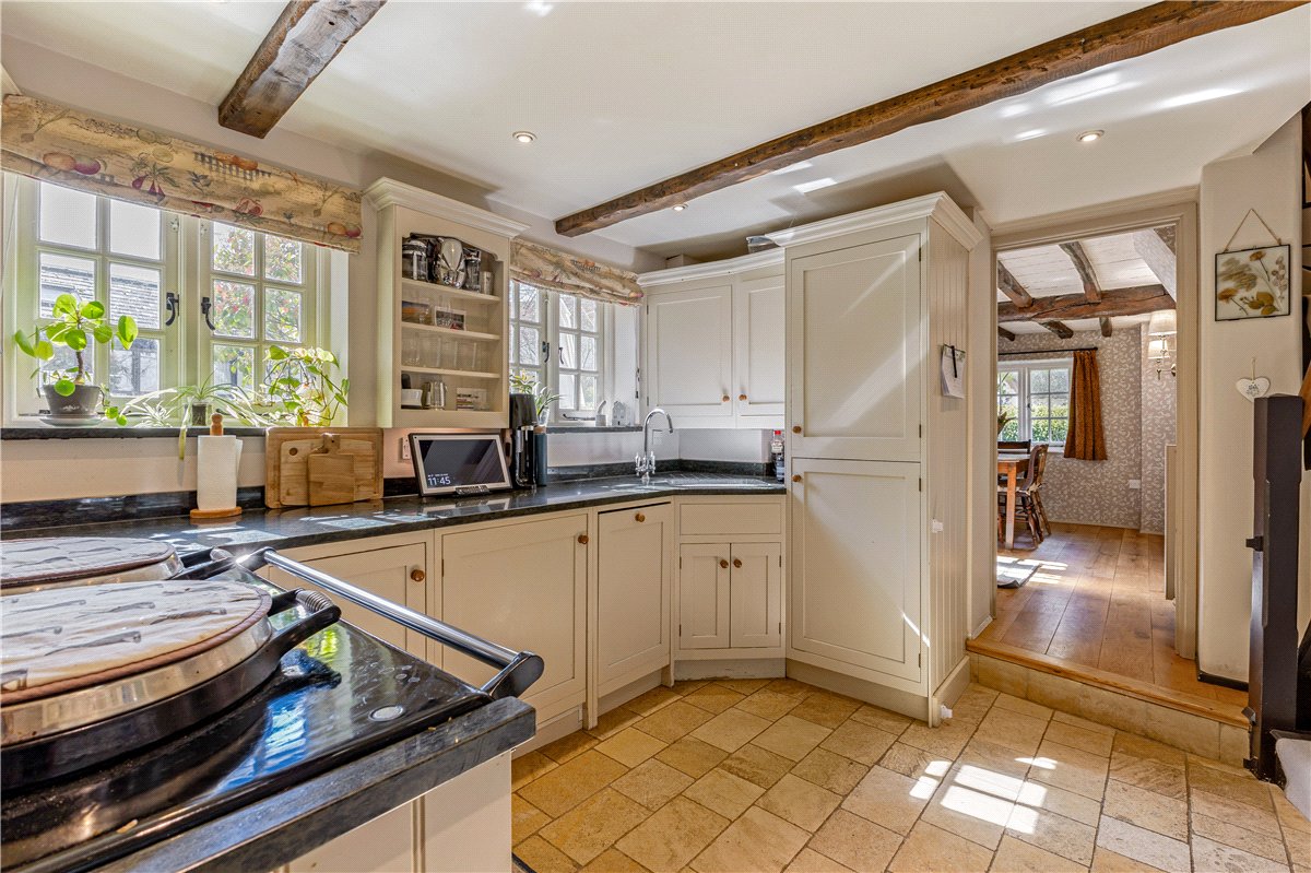 3 bedroom House, The Butts, Aldbourne, SN8 - Available, Image 1