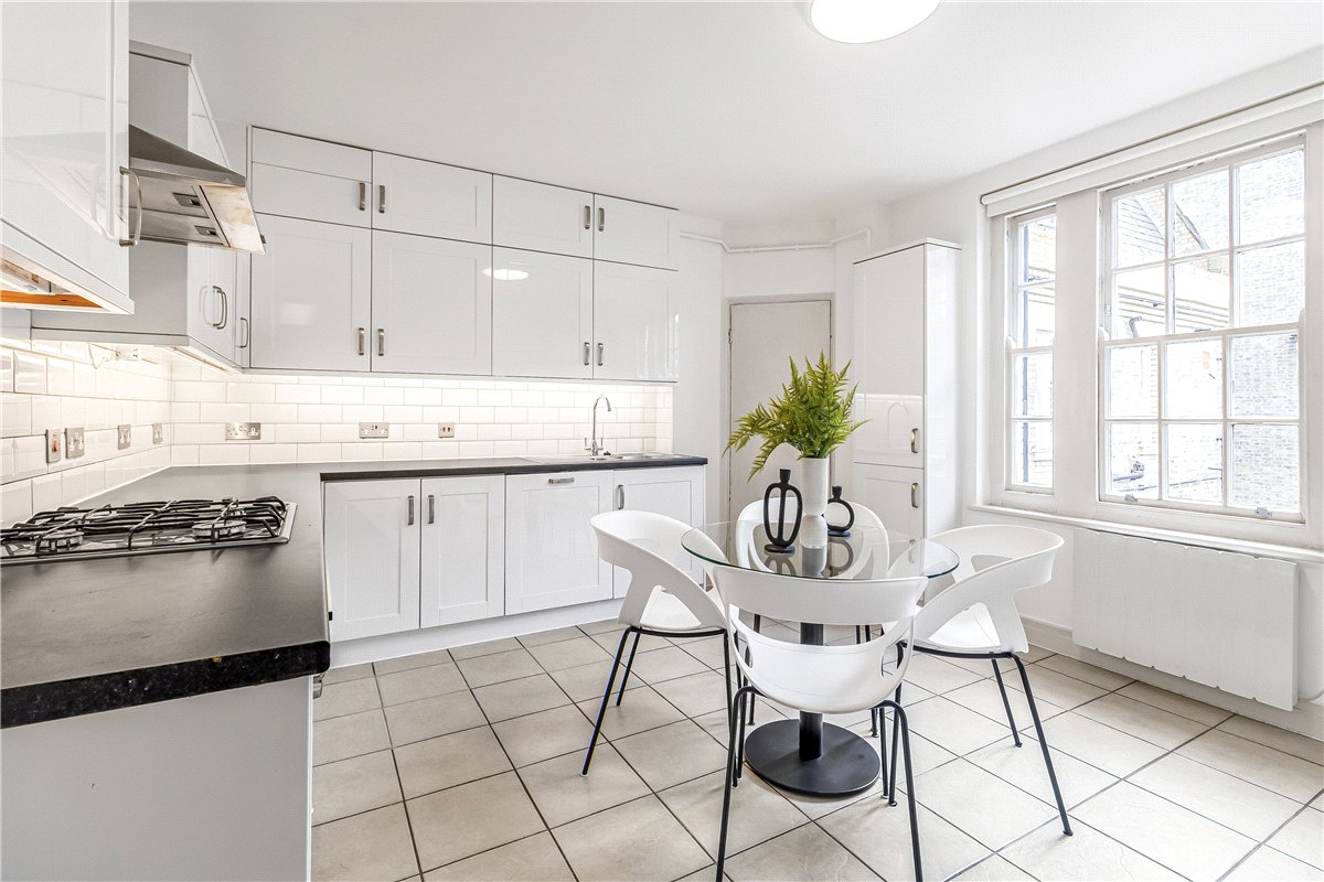 2 bedroom Flat, New Cavendish Street, London, W1W - Available, Image 12