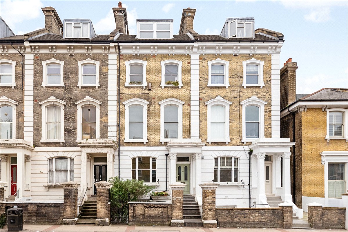 2 bedroom Flat, East Hill, London, SW18 - Sold STC, Image 3