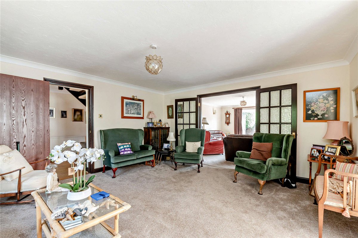4 bedroom House, Harewood Drive, Cold Ash, RG18 - Available, Image 9