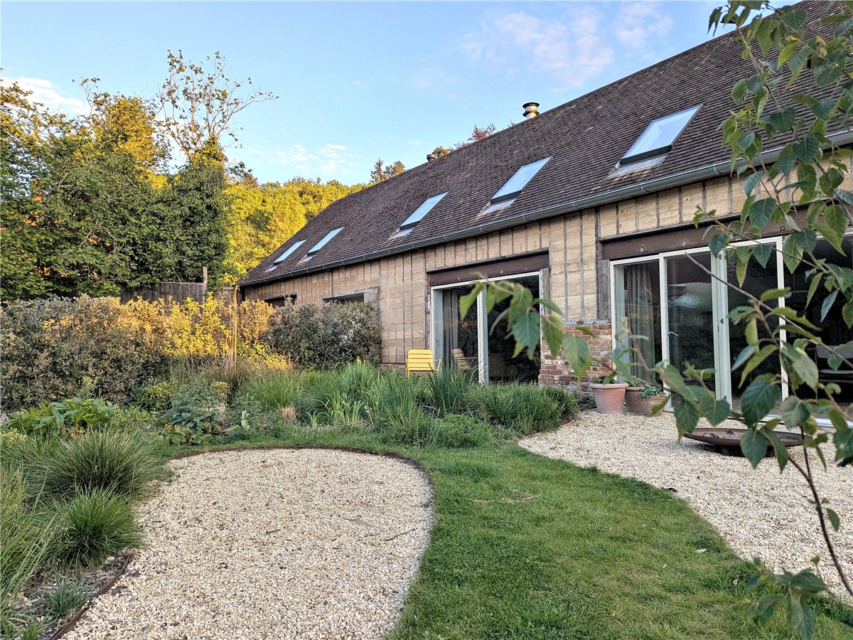 4 bedroom House, Wheatlands Lane, Enborne, RG14 - Available, Image 18