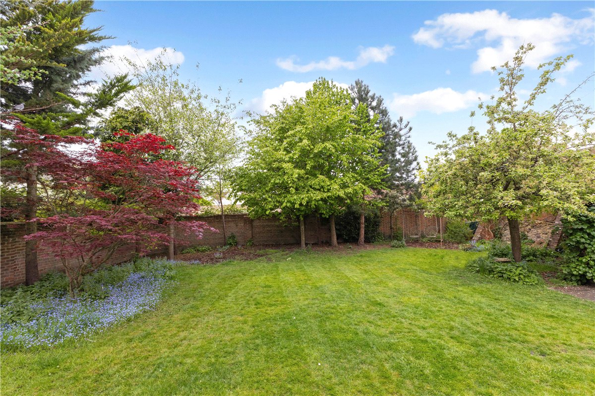 6 bedroom House, The Green, Calne, SN11 - Sold, Image 3