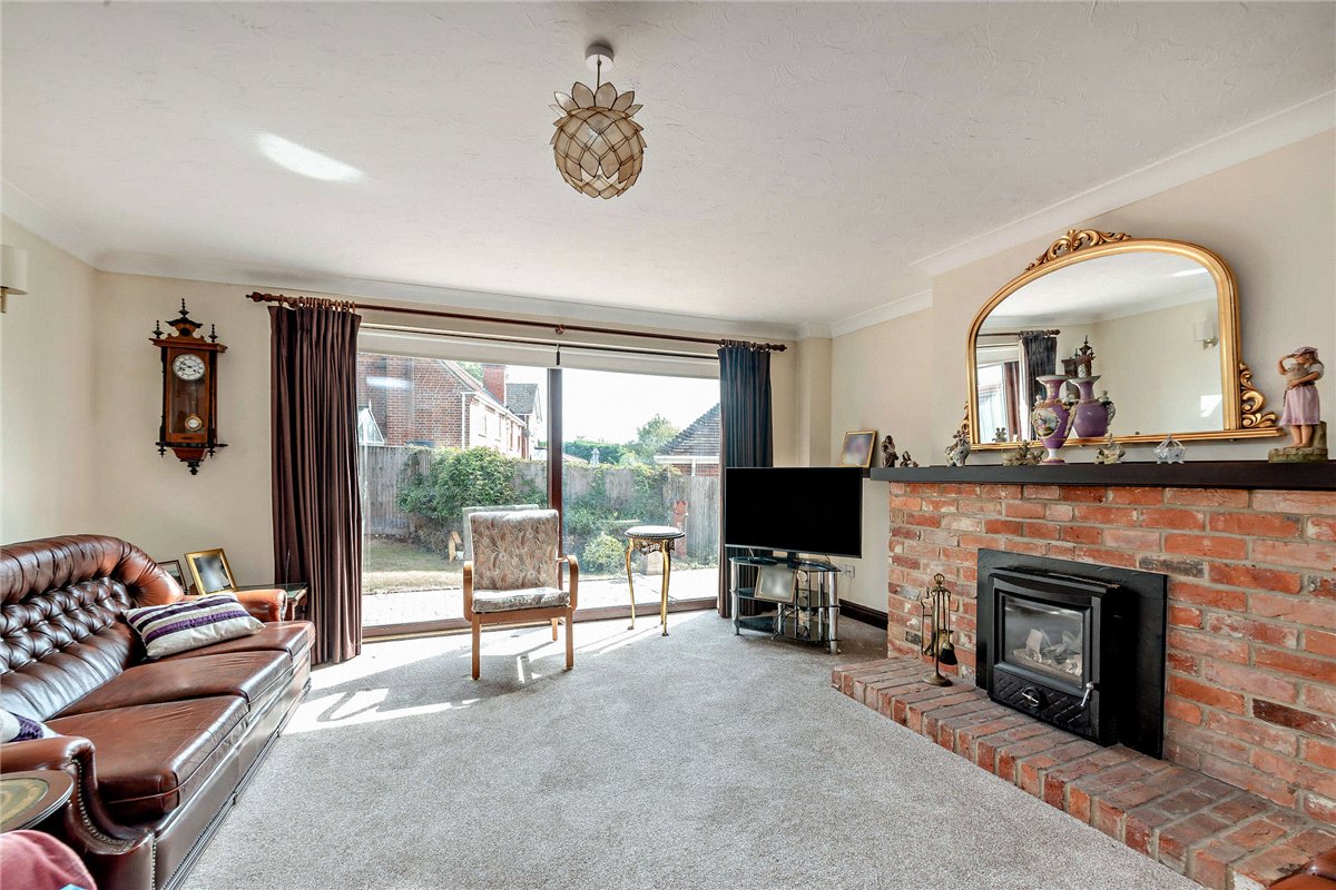 4 bedroom House, Harewood Drive, Cold Ash, RG18 - Available, Image 6