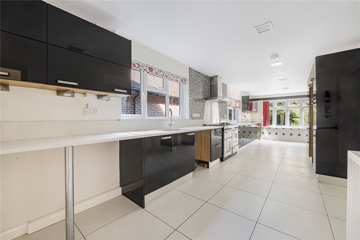 7 bedroom House, Tye Lane, Walberton, BN18 - Available, Image 6