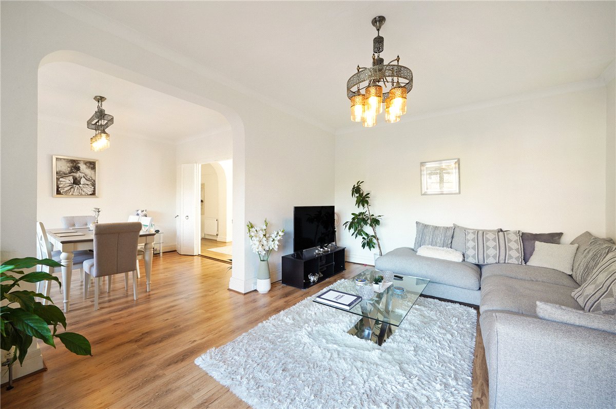 2 bedroom Flat, Barons Keep, Gliddon Road, W14 - Sold