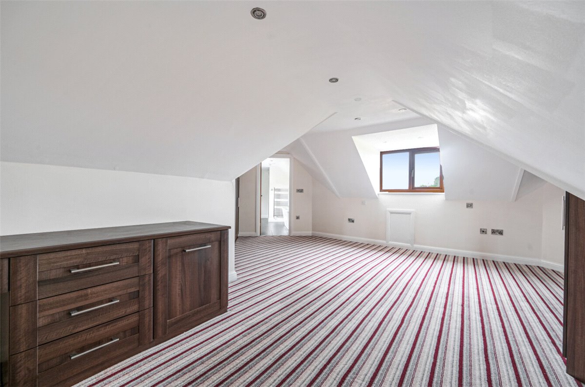 5 bedroom House, Tolldish Lane, Great Haywood, ST18 - , Image 5