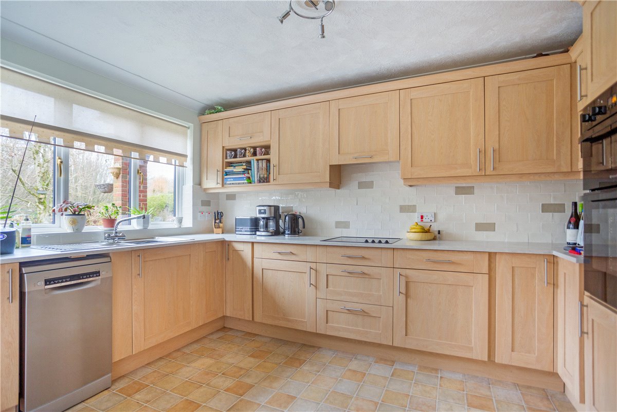 4 bedroom House, King Alfred Close, Pewsey, SN9 - Sold, Image 13