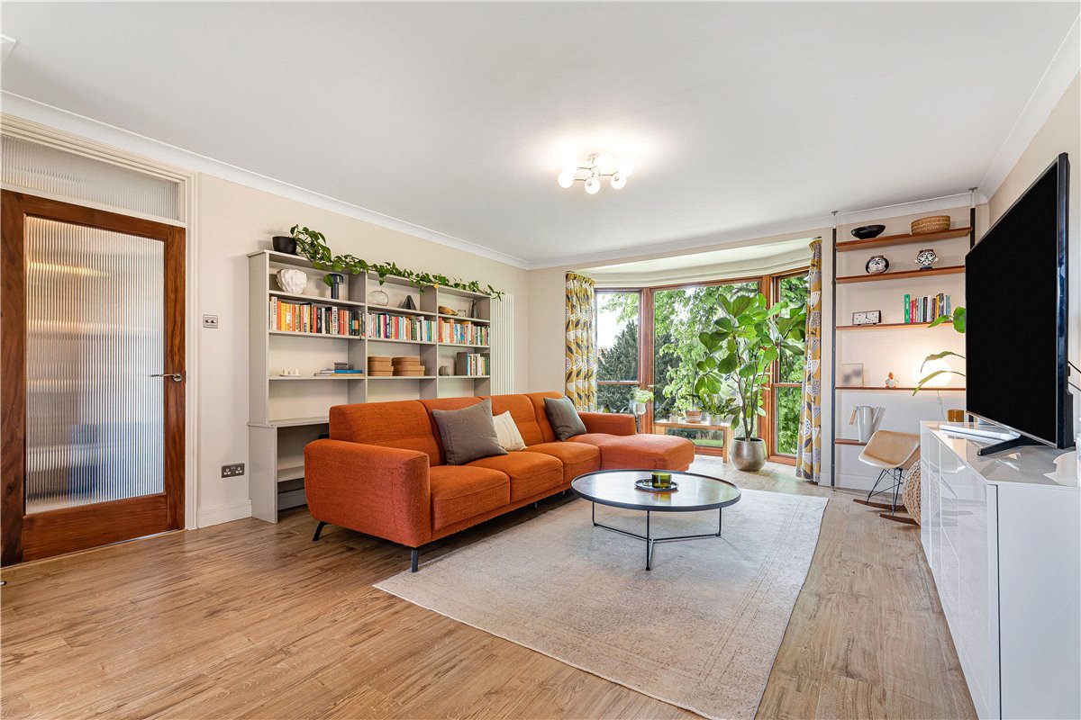 2 bedroom Flat, Hartley Court, Woodstock Road, OX2 - Let Agreed, Image 2