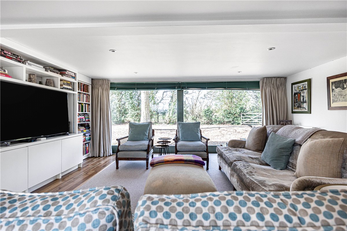 4 bedroom House, Weston-on-the-Green, Bicester, OX25 - Available, Image 17