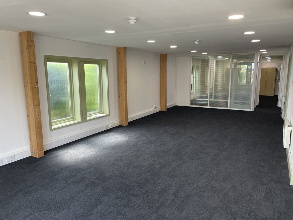 2167 Sq Ft, High Ditch Road, Cambridge, CB5 - Available, Image 1