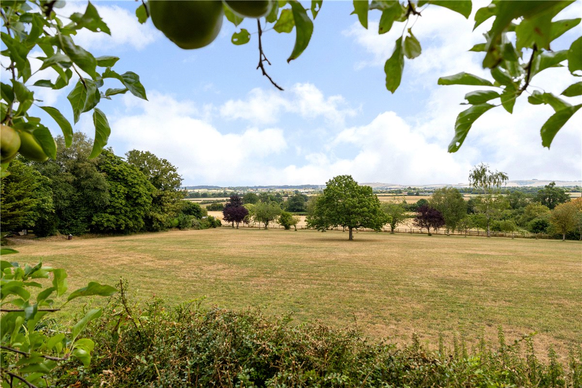 4 bedroom House, Bremhill, Calne, SN11 - Available, Image 35
