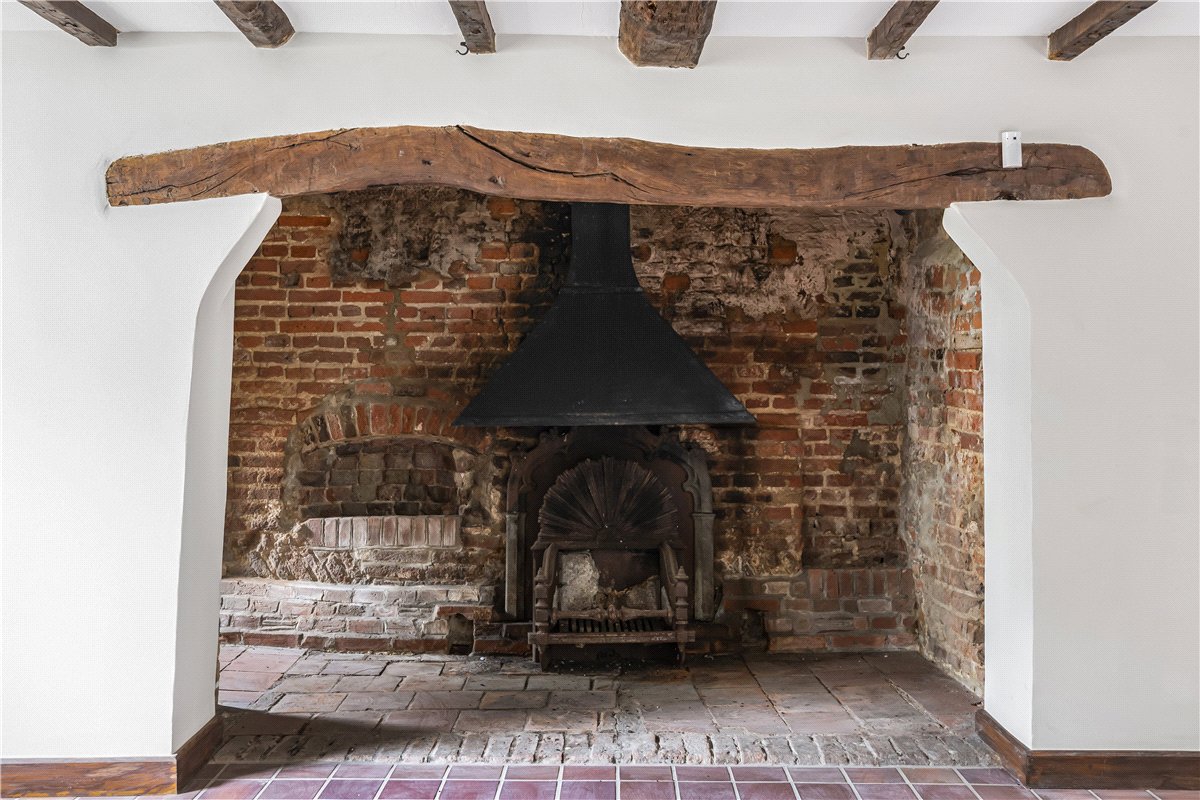 7 bedroom House, Breakspear Road South, Ickenham, UB10 - Available, Image 8