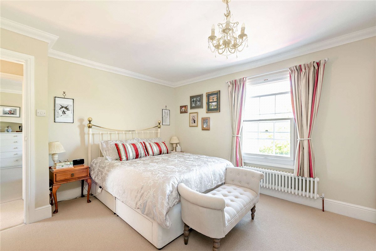 3 bedroom House, Shaw Road, Newbury, RG14 - Sold STC, Image 13