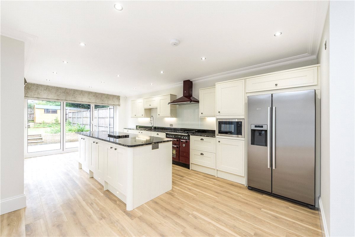 5 bedroom House, Elms Road, London, SW4 - , Image 3