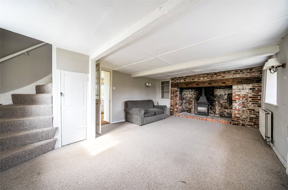 3 bedroom Cottage, Brown's Lane, Alton Barnes, SN8 - Available, Image 2