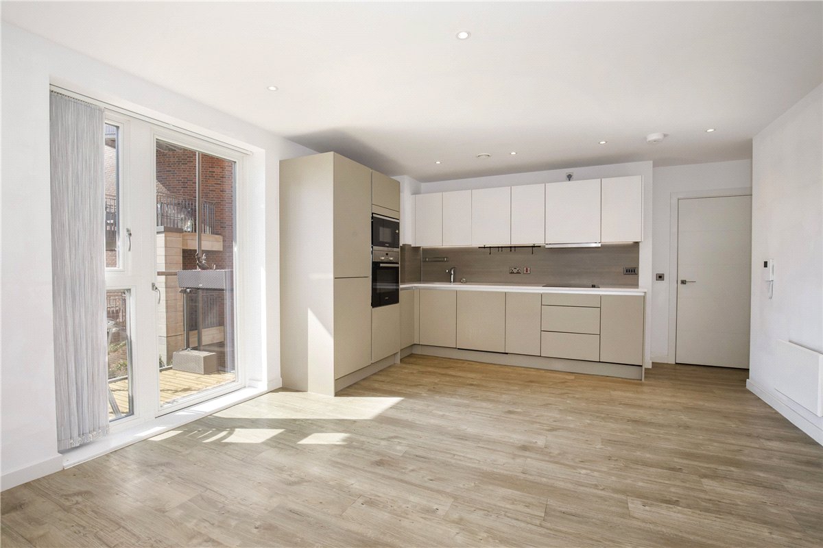 2 bedroom Flat, Leetham House, Leetham Lane, YO1 - Available, Image 7