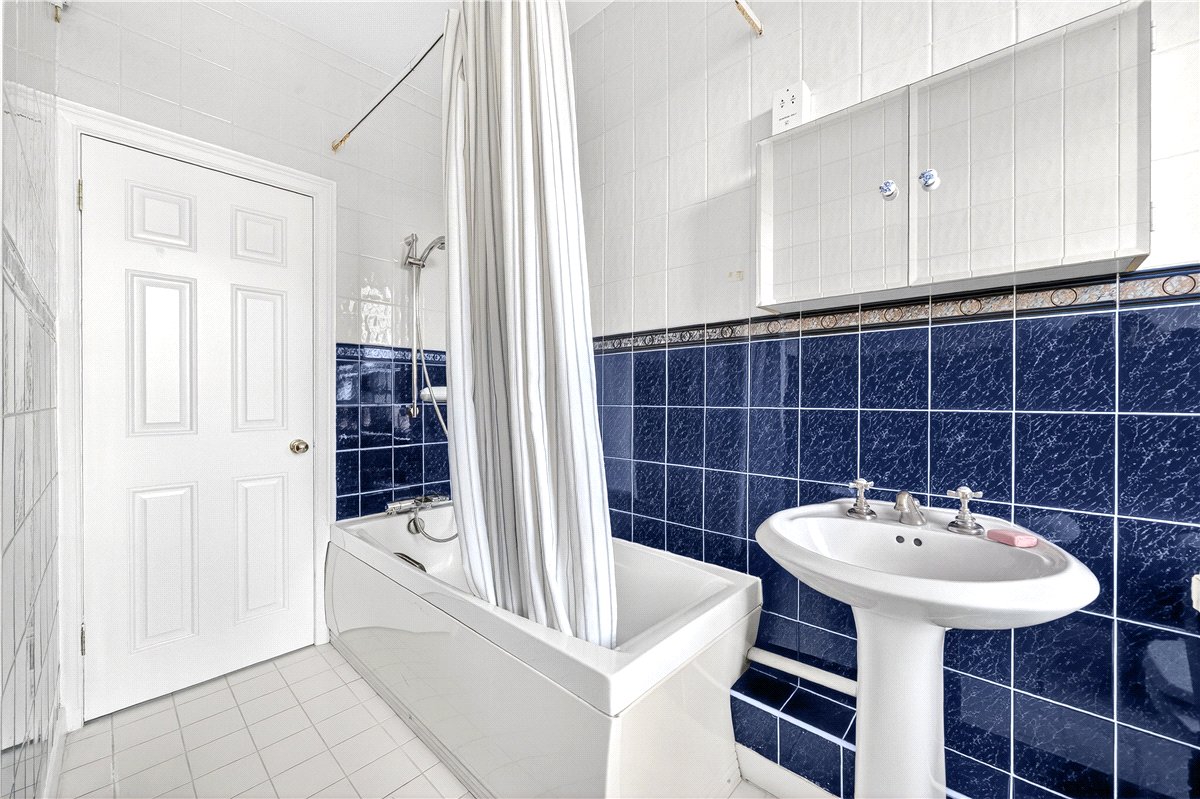 2 bedroom Flat, York House, 1 Turks Row, SW3 - Available, Image 10