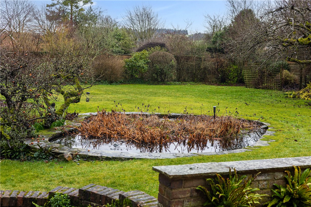 6 bedroom House, Farm Lane, Aldbourne, SN8 - Sold STC, Image 1