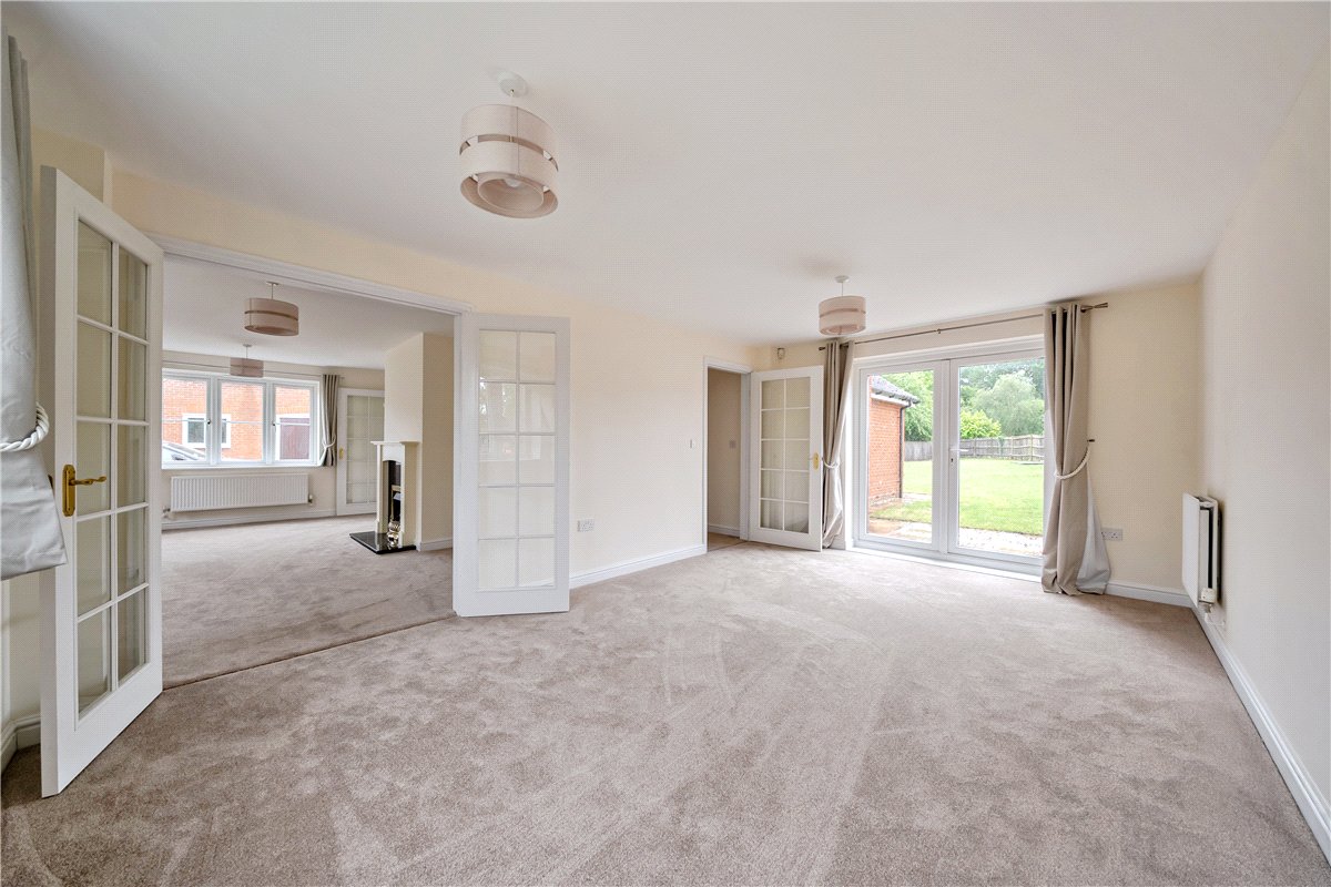4 bedroom House, Upper Bucklebury, Reading, RG7 - Available, Image 5