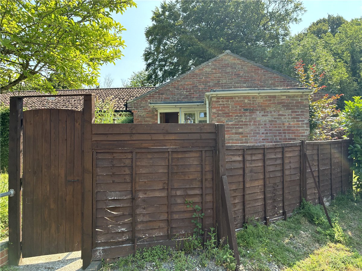 2 bedroom Bungalow, The Beeches, Winterbourne Monkton, SN4 - Available, Image 2