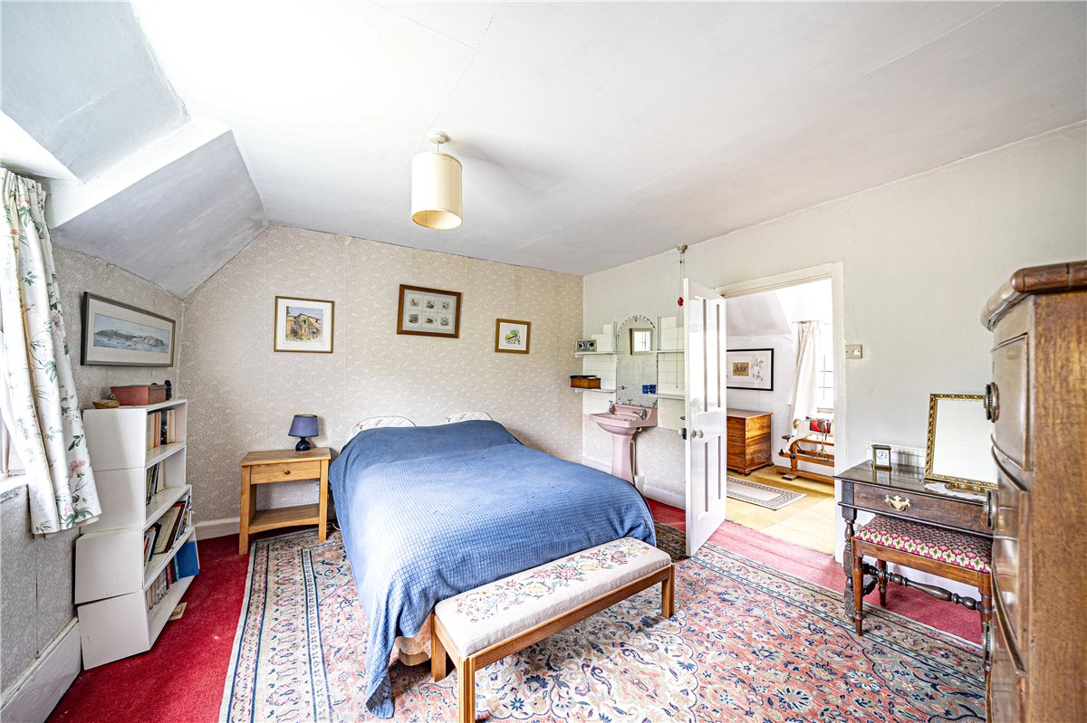 4 bedroom House, Farley Street, Nether Wallop, SO20 - Available, Image 13