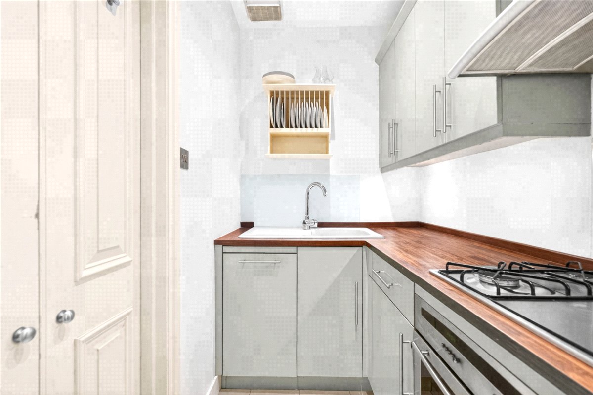 1 bedroom Flat, Redcliffe Gardens, Chelsea, SW10 - Available, Image 14