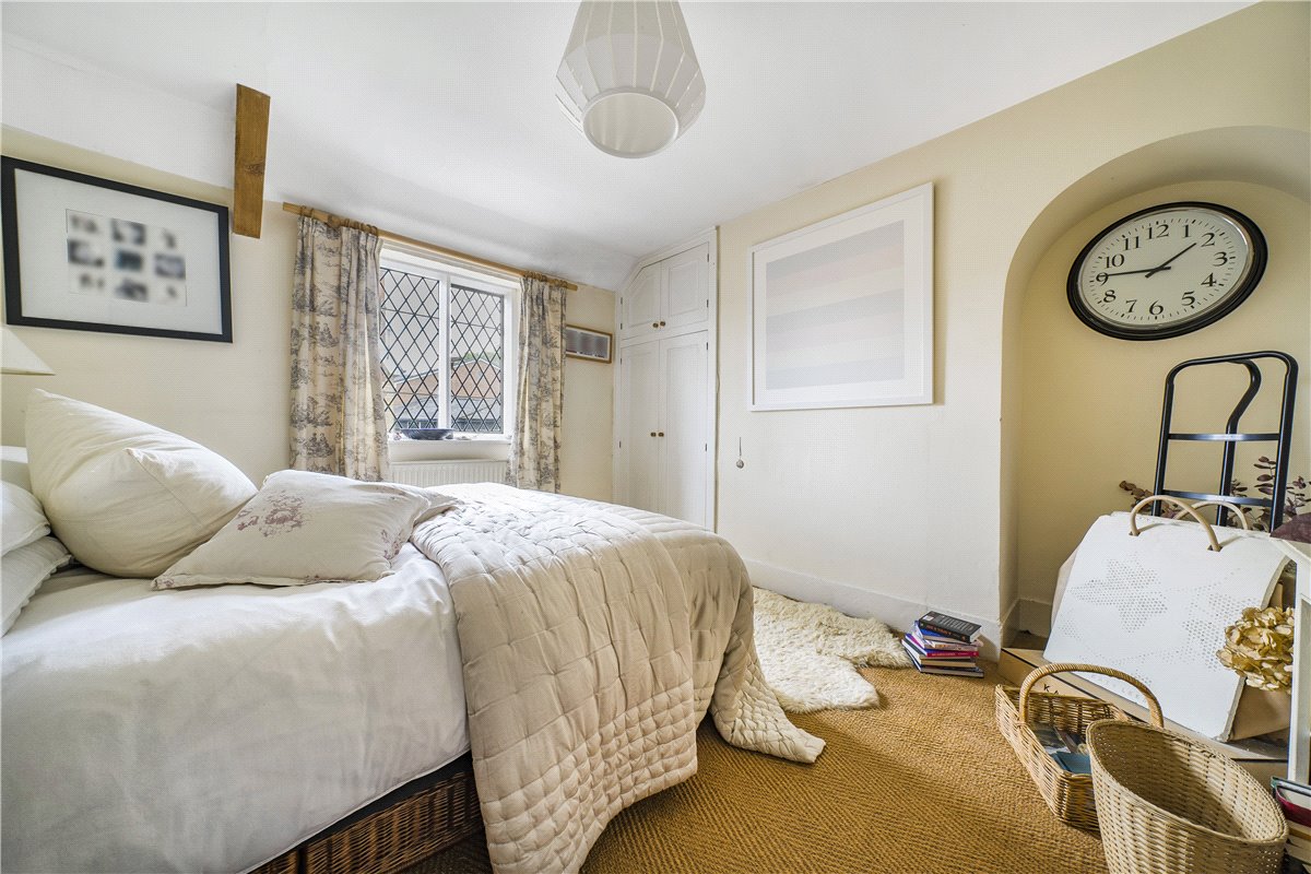 3 bedroom House, Hyde Lane, Marlborough, SN8 - Available, Image 4