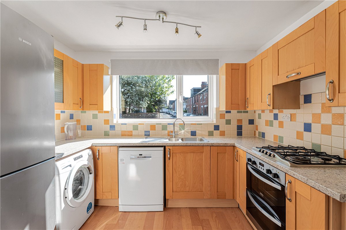 4 bedroom House, Perrin Street, Headington, OX3 - Available, Image 13