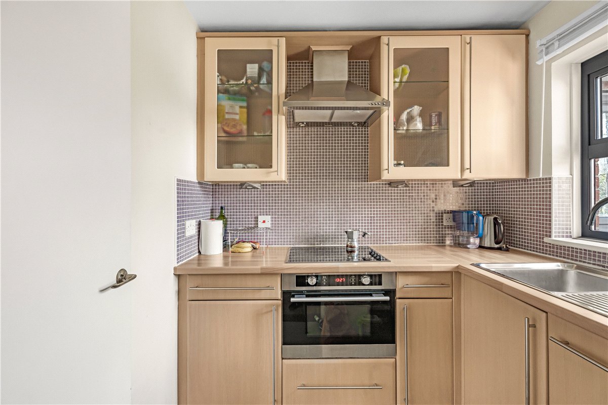 2 bedroom Flat, Flat 12, Poets Place, 378 Banbury Road, OX2 - Let Agreed, Image 9